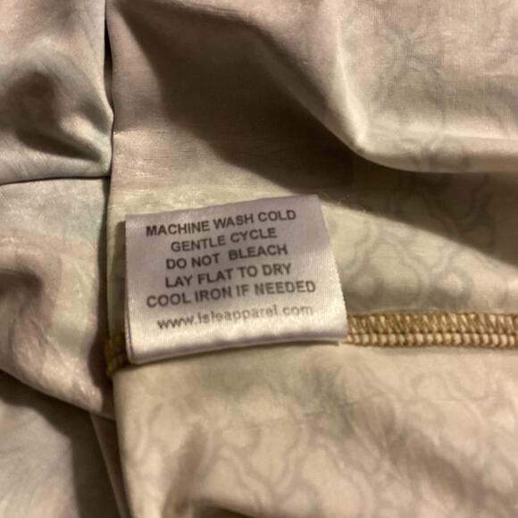 Isle Apparel Shift Dress Tunic Medallion Mandala Slinky Stretchy Made in Turkey - Picture 10 of 12